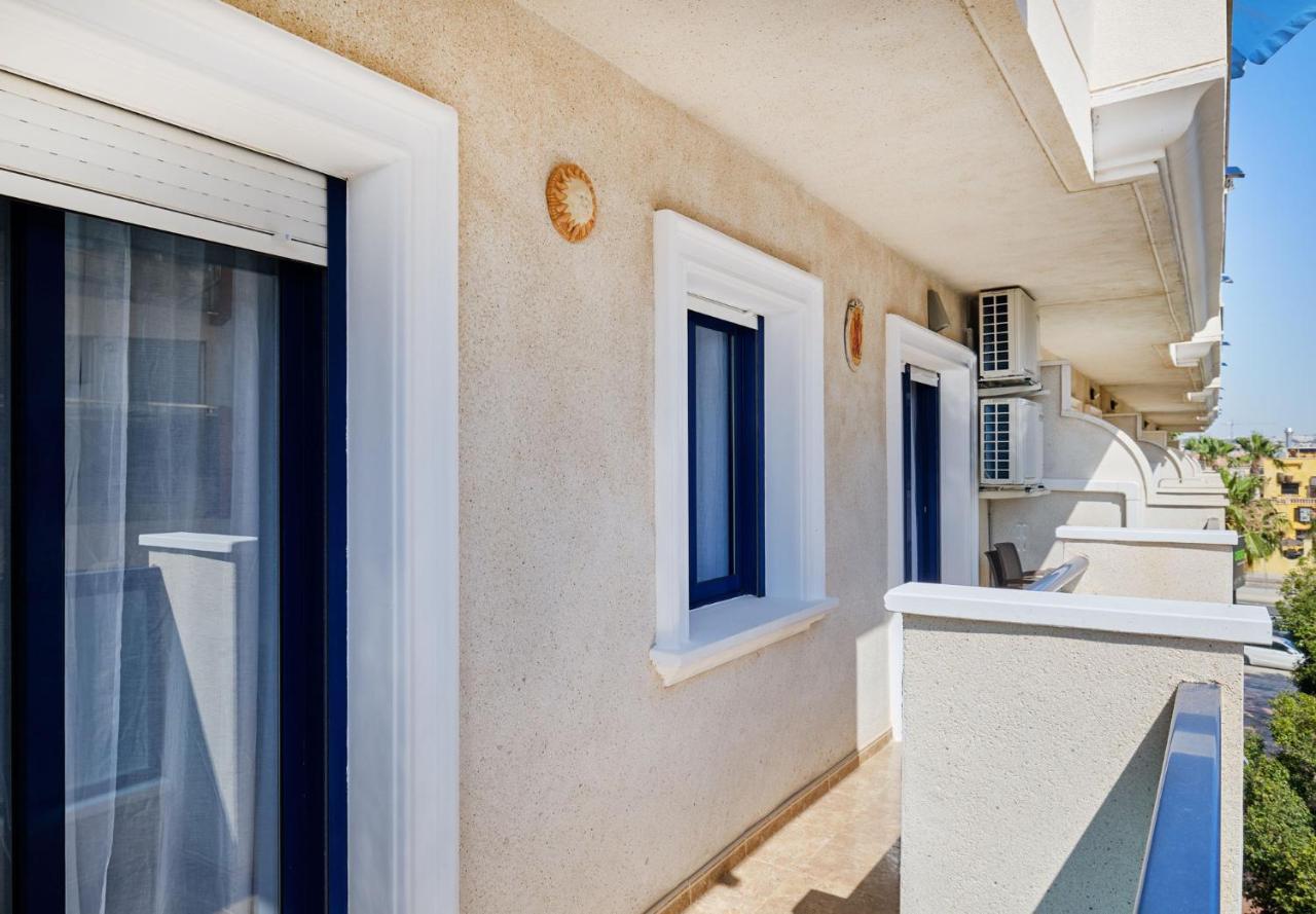 Apartment Eunice Orihuela Exteriör bild