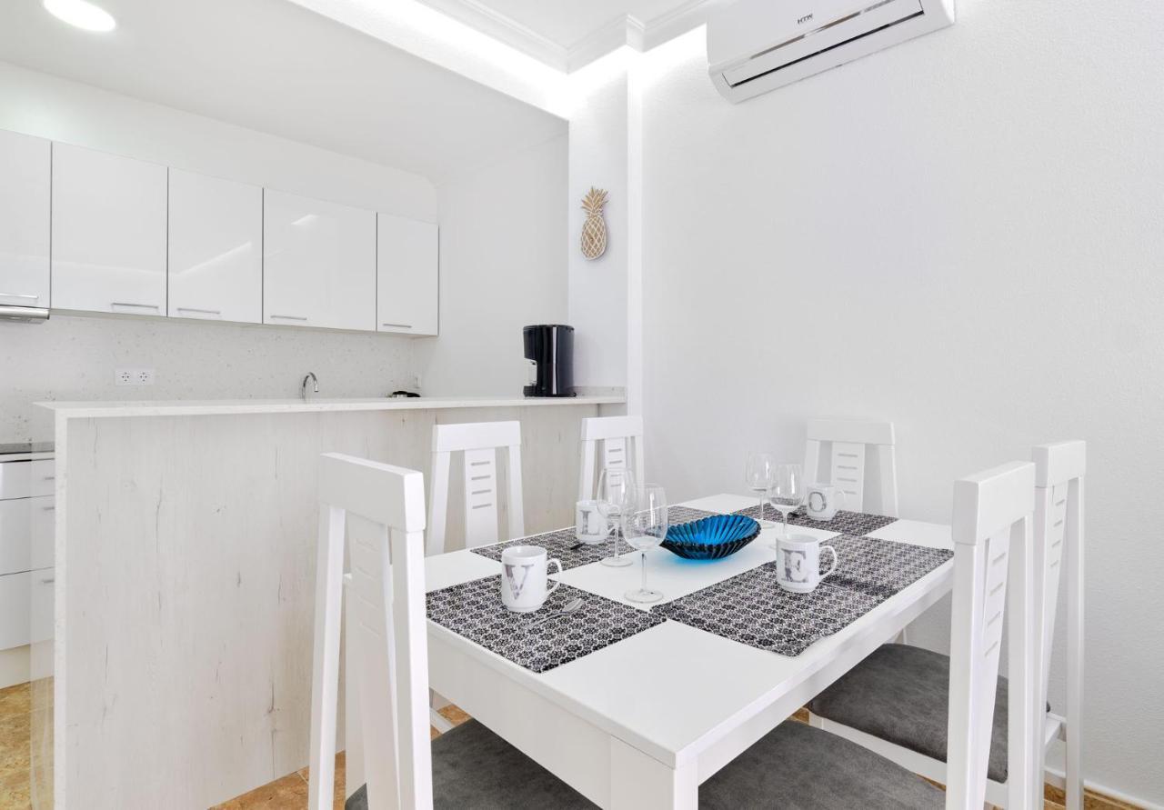Apartment Eunice Orihuela Exteriör bild
